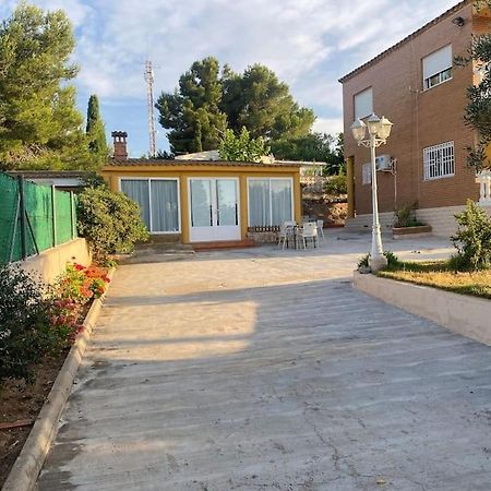 Encantador Y Acogedor Alojamiento Con Piscina Monserrat Zewnętrze zdjęcie